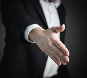 handshake-2056021_1920(1)
